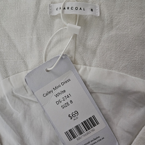 Charcoal Clothing Linen Set - Picture 6 of 14
